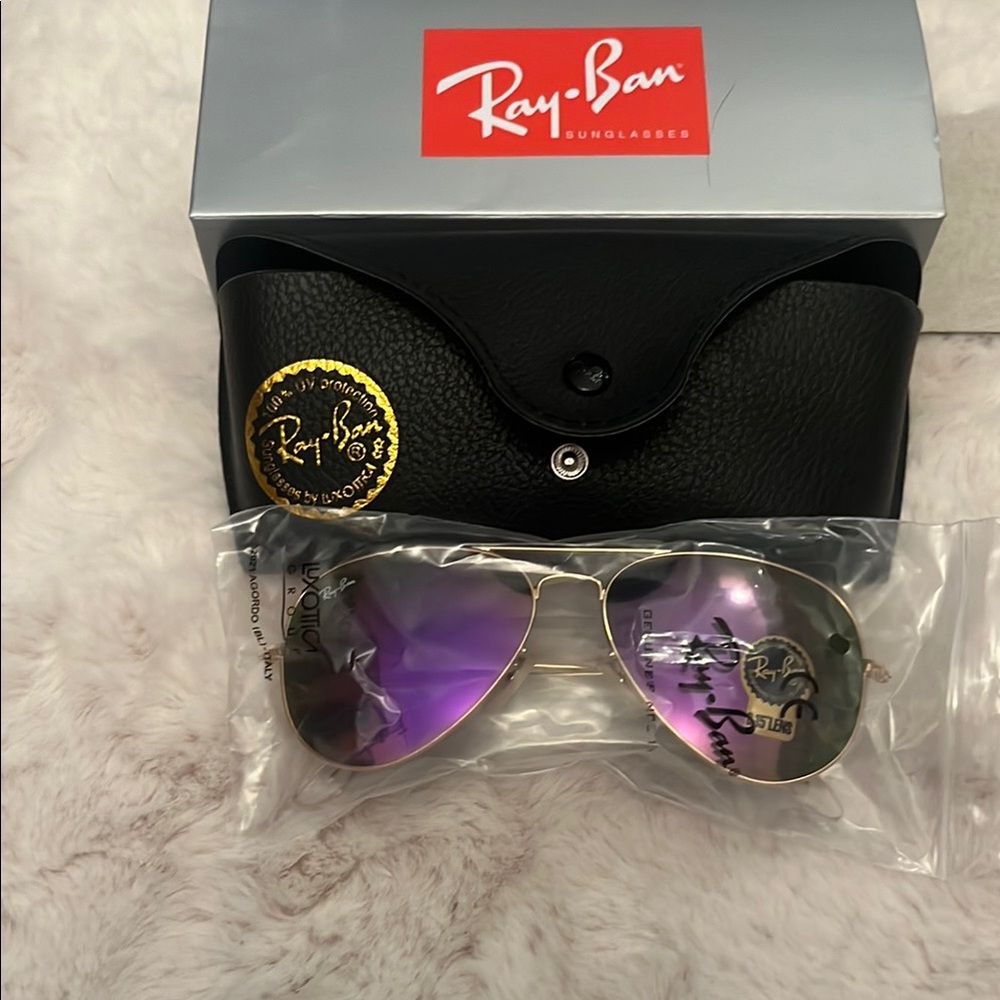 Ray-Ban Purple and Black Glasses Accessories